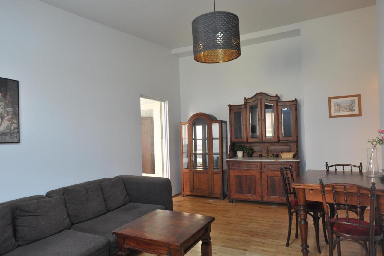 Old Town Sky Apartment Krakow Luaran gambar