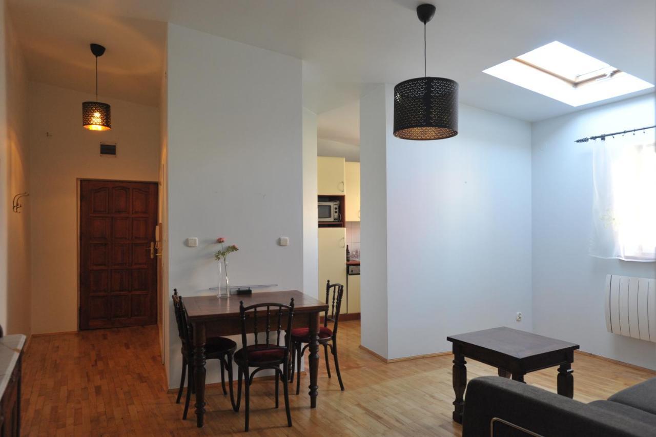 Old Town Sky Apartment Krakow Luaran gambar